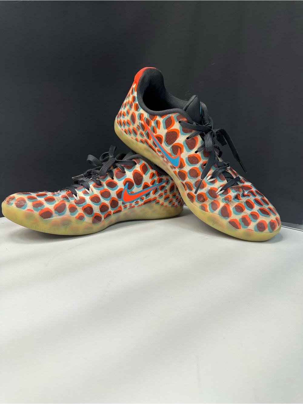 Nike Kobe 11 XI EM Low 3D Mens Size 9 Basketball Shoe